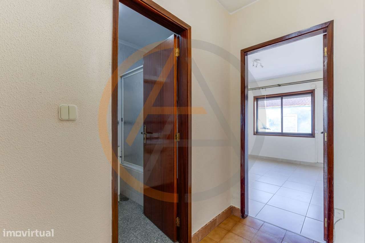 Apartamento T2 | Custoias-19