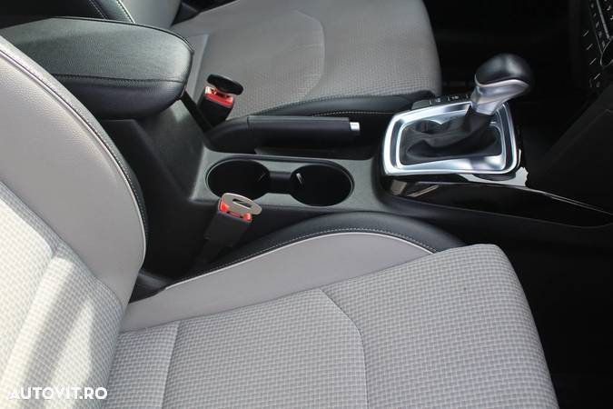 Kia Ceed 1.4 T-GDI 7DCT Star - 10