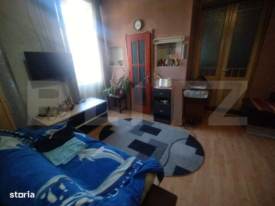 Casa renovabila, 120 mp utili ,teren 300 mp intravilan,zona Livezile - Imagine principală: 4/7