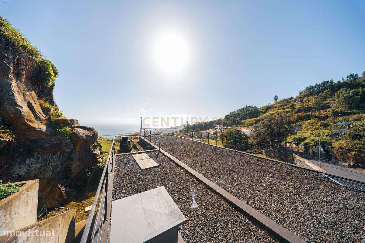 Moradia T3 de Luxo com Design e Personalidade - Monte / Funchal-38