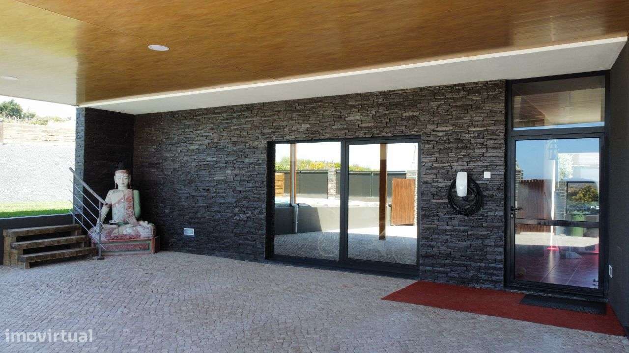 Magnífica Moradia V3 térrea com Piscina - Sobral Lourinhã-8