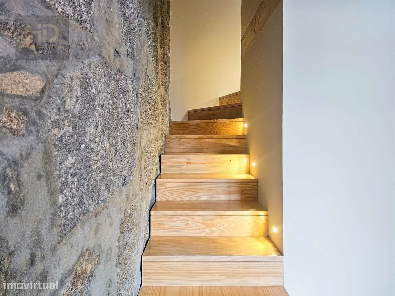 2 Moradias novas T1 com Mezanine no centro de Gaia-6