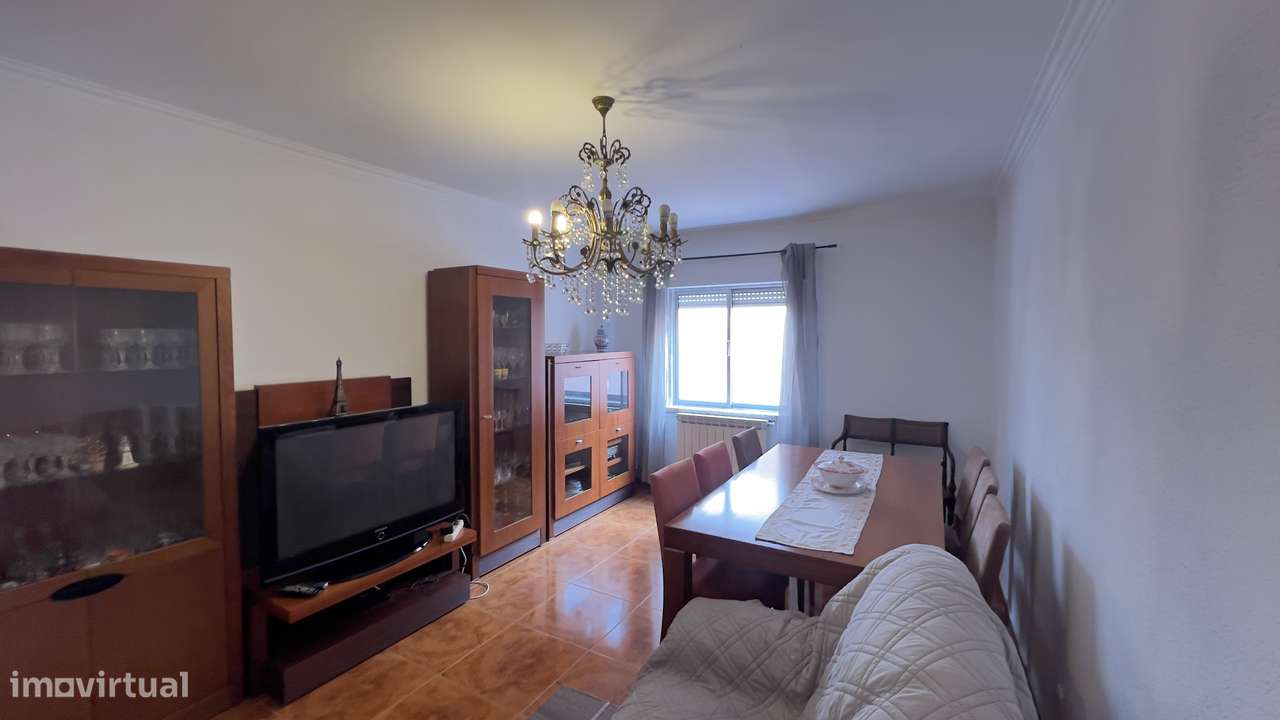 Moradia V6-14