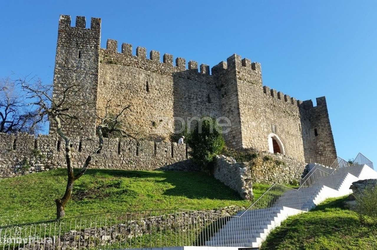 Loja Pombal Shopping no centro da cidade - Grande imagem: 2/7