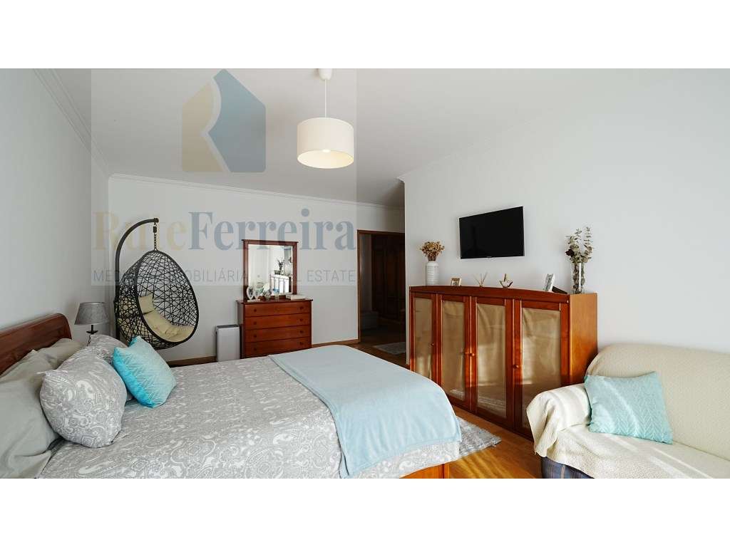 Já viu a área deste apartamento T3 com terraço- Mafra !!-20