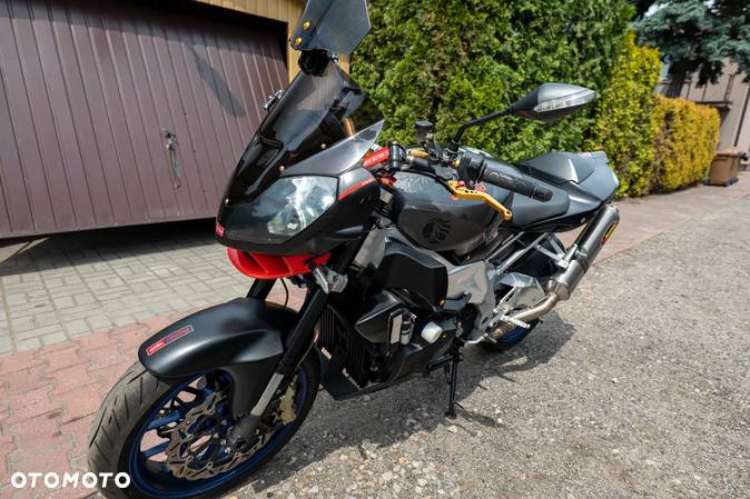 Aprilia Tuono - 7