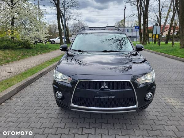 Mitsubishi Outlander 2.4 Instyle NAVI EU5 CVT - 13