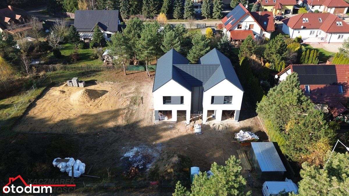 w zabudowie dwulokalowej, Rożnowo, ul. Szymanowski-8