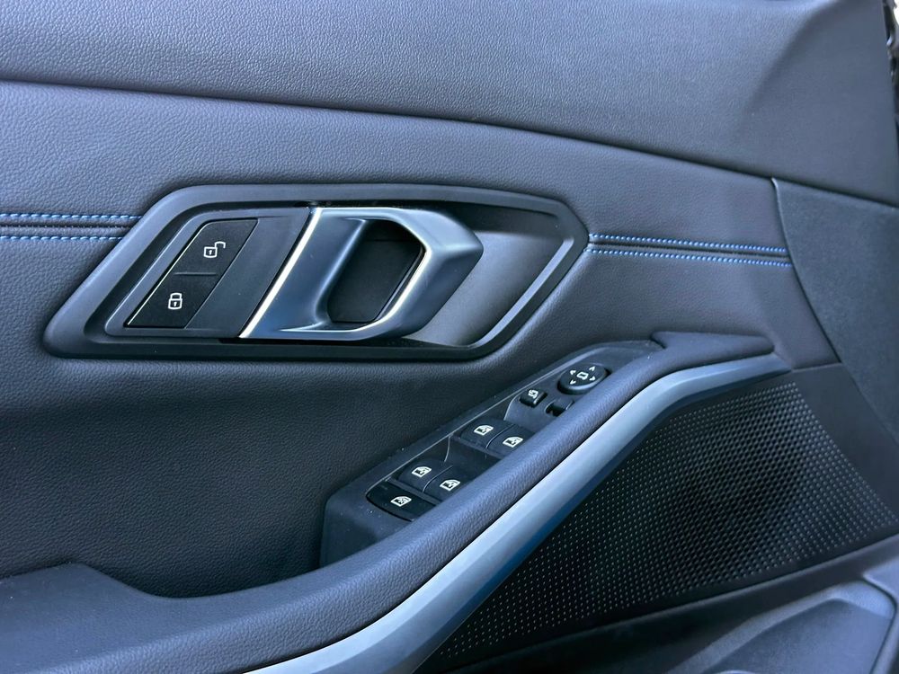 BMW Seria-3 318I M Sport 2.0 Benzyna 156 KM — zdjęcie 2