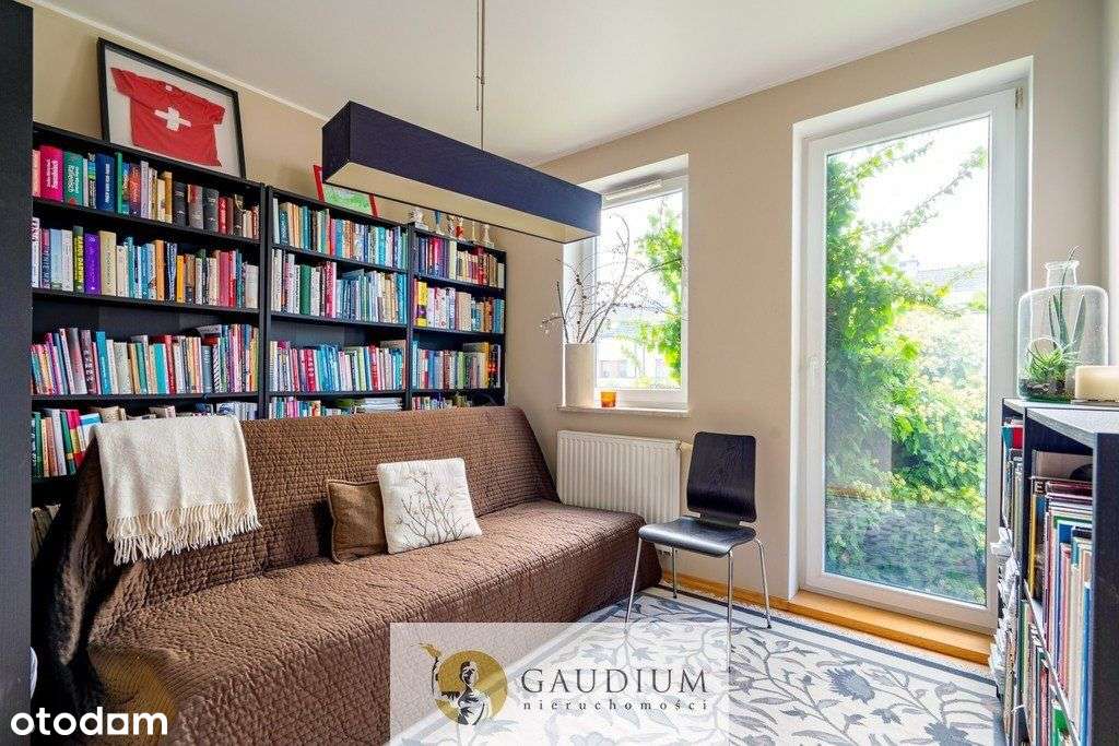 Bliźniak 6 pokoi z garażem i ogródkiem-7