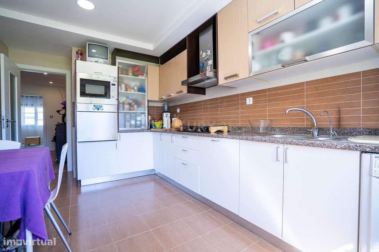 Apartamento T3 em Montijo-29