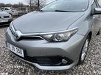 Toyota Auris 1.8 VVT-i Hybrid Automatik Edition - 3