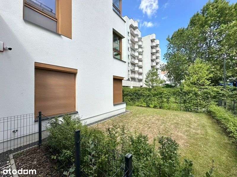 Apartament ze 100 metrowym ogródkiem-14