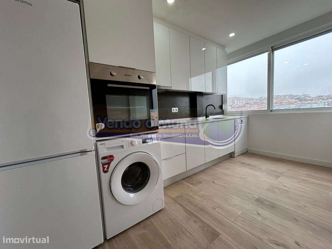 Apartamento na Amadora - Damaia (LXAMD026) - Grande imagem: 4/12