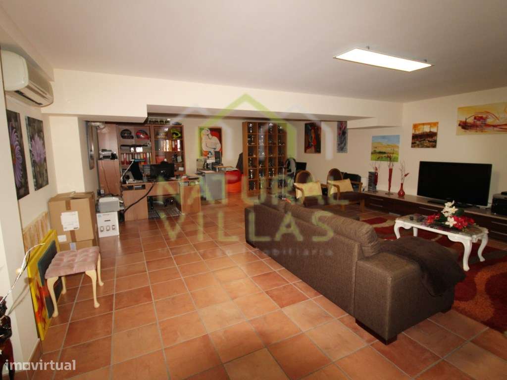 Moradia Geminada de Luxo T5 com Piscina Privativa e Garagem, Vilamoura-26