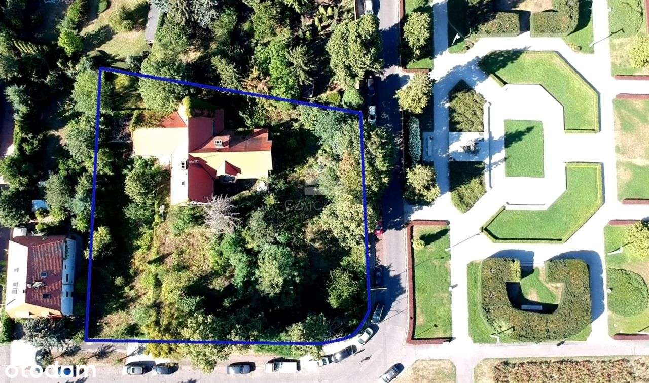 Zabytkowa willa na Borku, duża działka 2 731 m2-1