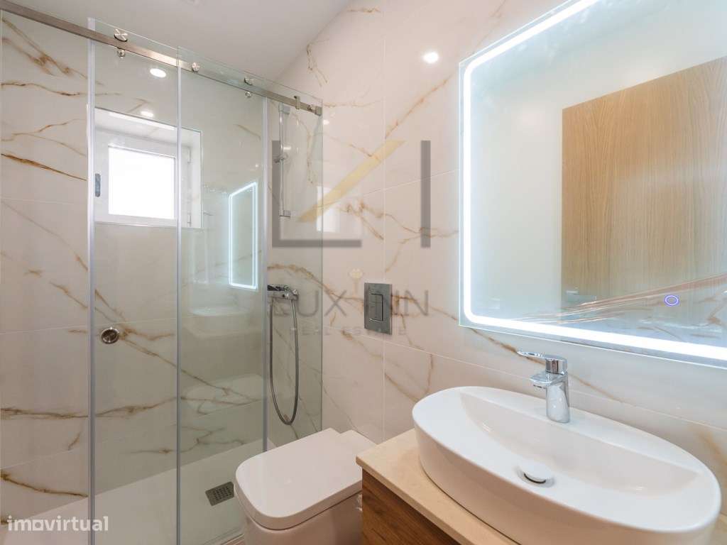 Moradia T5 Recuperada com Piscina, 2 Suítes e Garagem - Lote Isolad...-53