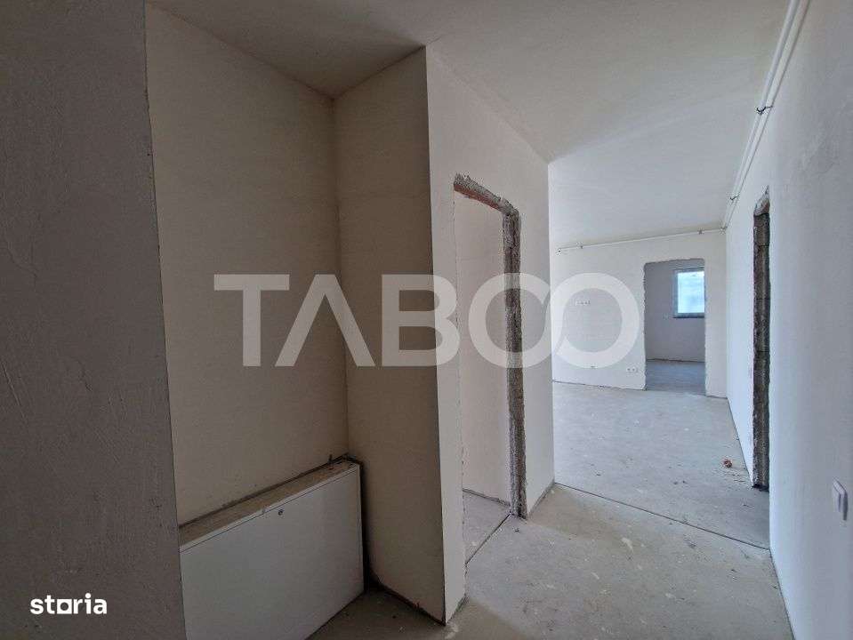 Apartament 3 camere 2 bai ETAJ 1 boxa la subsol Turnisor - Imagine principală: 3/9