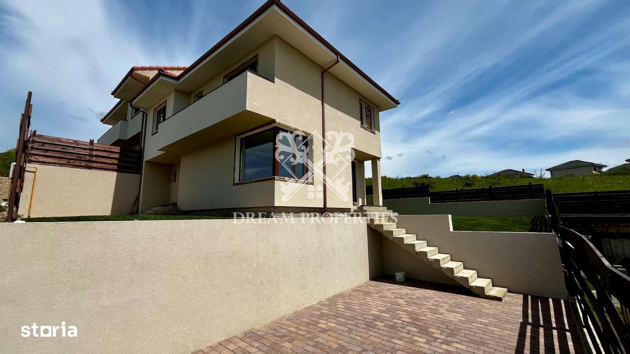 Casa de vanzare 120 mp, 4 camere,3 bai, teren 350 mp, DEZMIR - Imagine principală: 3/13