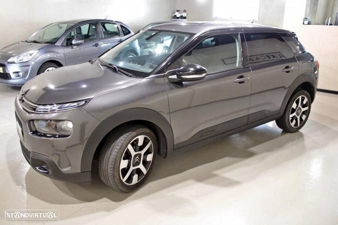 Citroën C4 Cactus 1.2 PureTech Shine EAT6 - 6