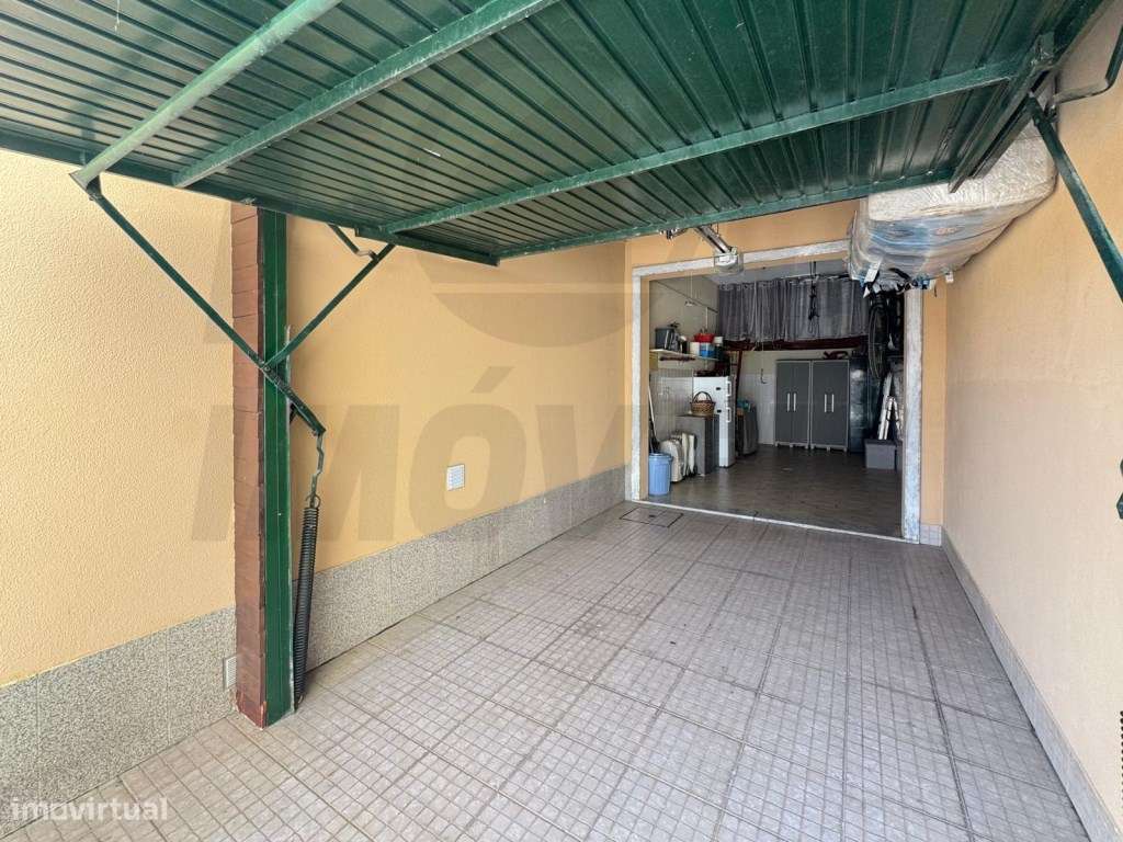 Moradia V3 - Samora Correia - 475.000€-35