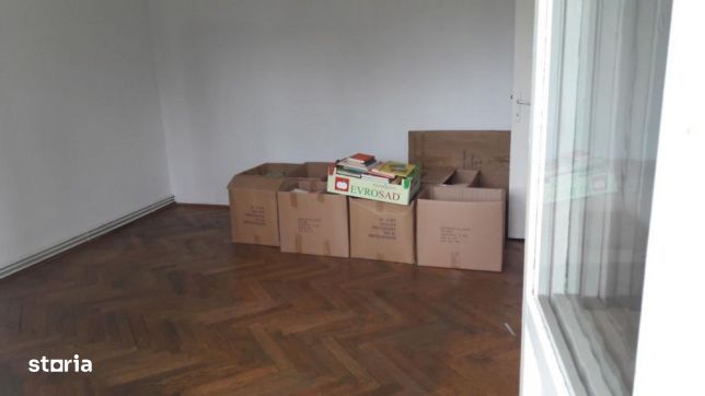 Apartament de 3 camere ,zona ASTRA