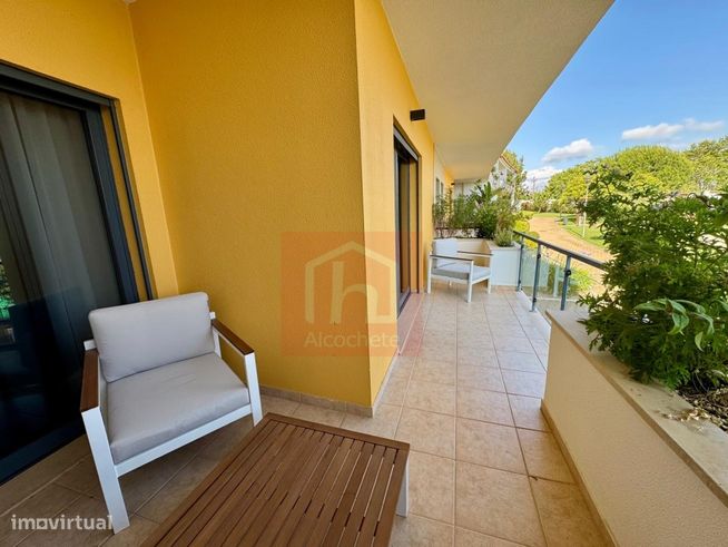 Apartamento T3 inserido em condomínio privado , São Francisco-12