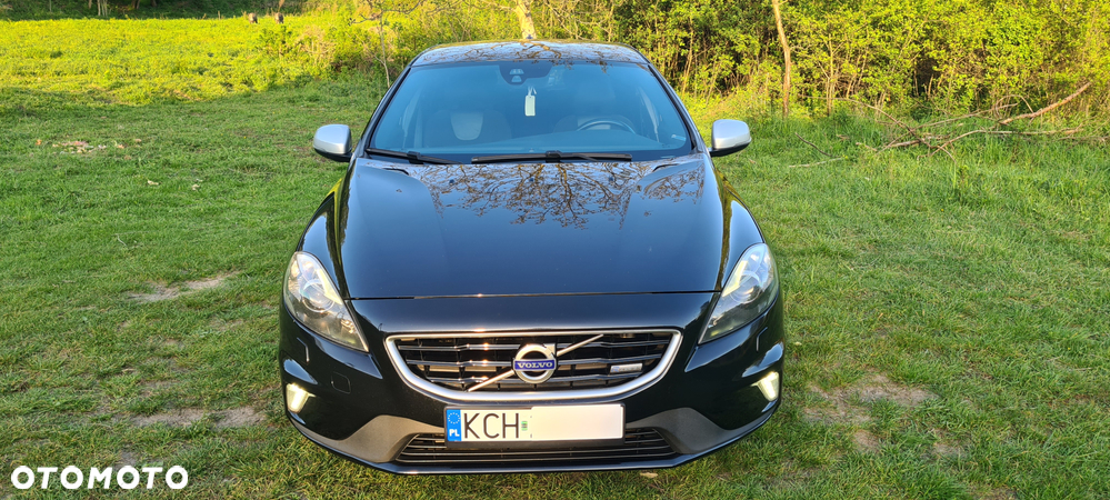 Volvo V40 D2 R-Design - 24