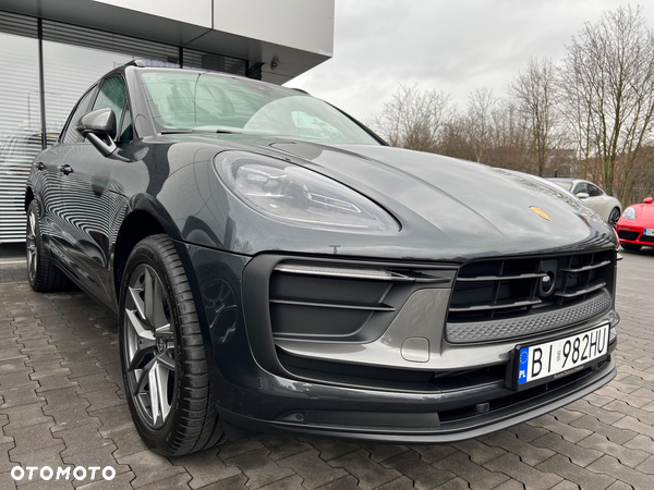 Porsche Macan T - 2