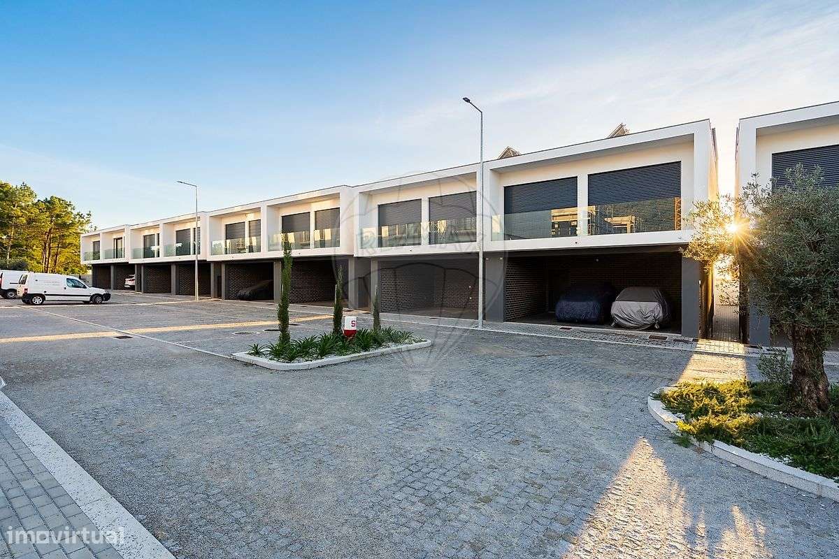 Moradia T4 para venda - Grande imagem: 4/49