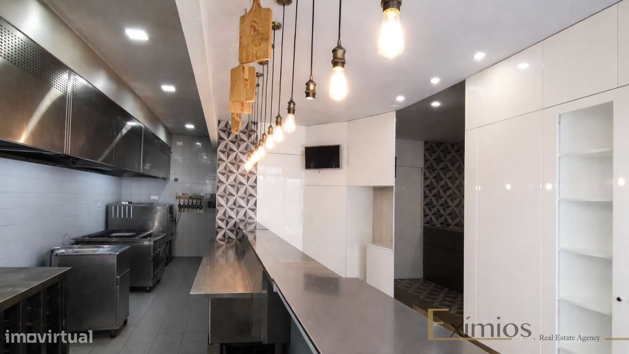 Loja para venda, localizada no centro da Póvoa de Varzim - Grande imagem: 4/12