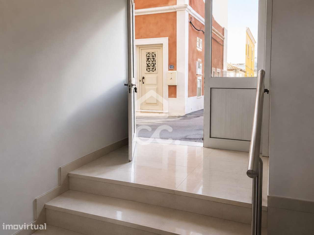 Loja de 2 Pisos com 242 m² em Amiais de Baixo – Santarém-7
