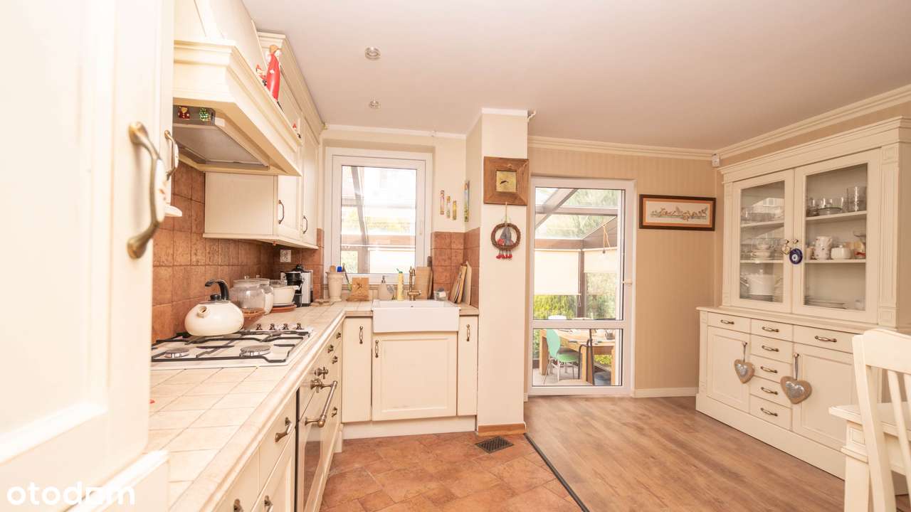 UROKLIWY DOM W ZABUDOWIE BLIŹNIACZEJ – GOTOWY DO ZAMIESZKANIA! - Pełny obrazek: 5/20