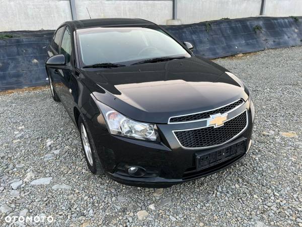 Chevrolet Cruze - 1