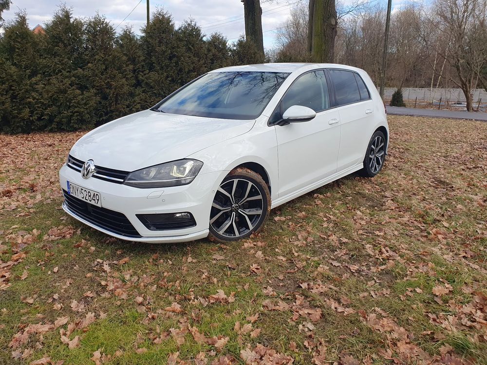 Volkswagen Golf VII 2.0 TDI (BlueMotion Technology) Highline 2016