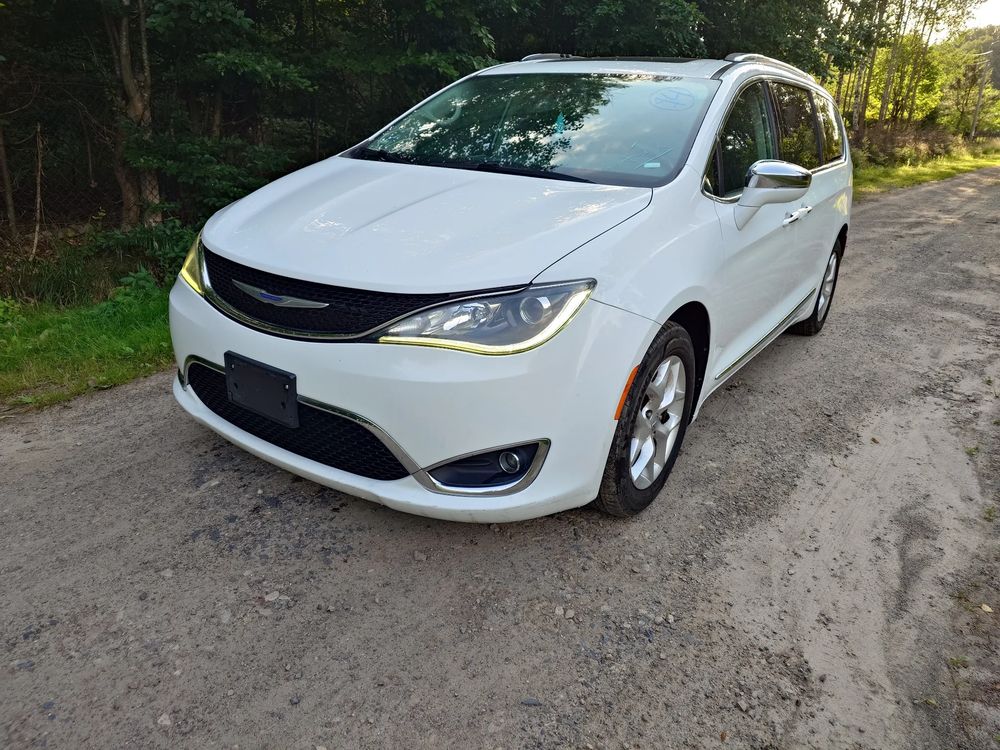 Chrysler Pacifica 2020