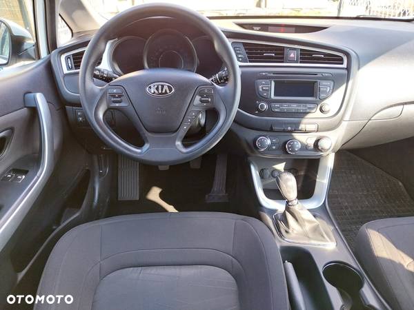 Kia Ceed 1.4 L Business Line - 10