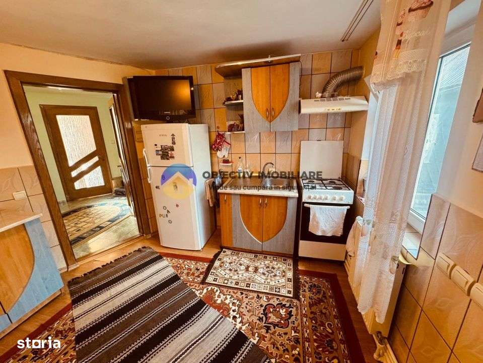 Casa + teren 5.098 mp de vanzare – Vaduri, jud. Neamt-9