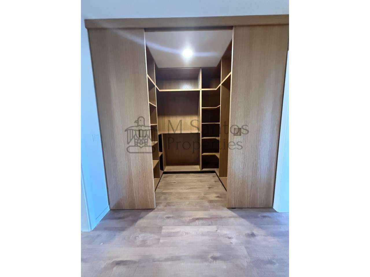 CASCAIS_  T3  renovado no Bairro do Rosario com Garagem - Grande imagem: 5/12