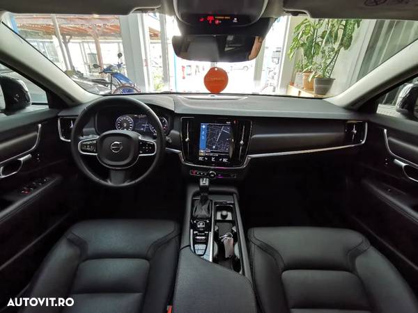 Volvo V90 Cross Country D5 AWD Geartronic Pro - 14