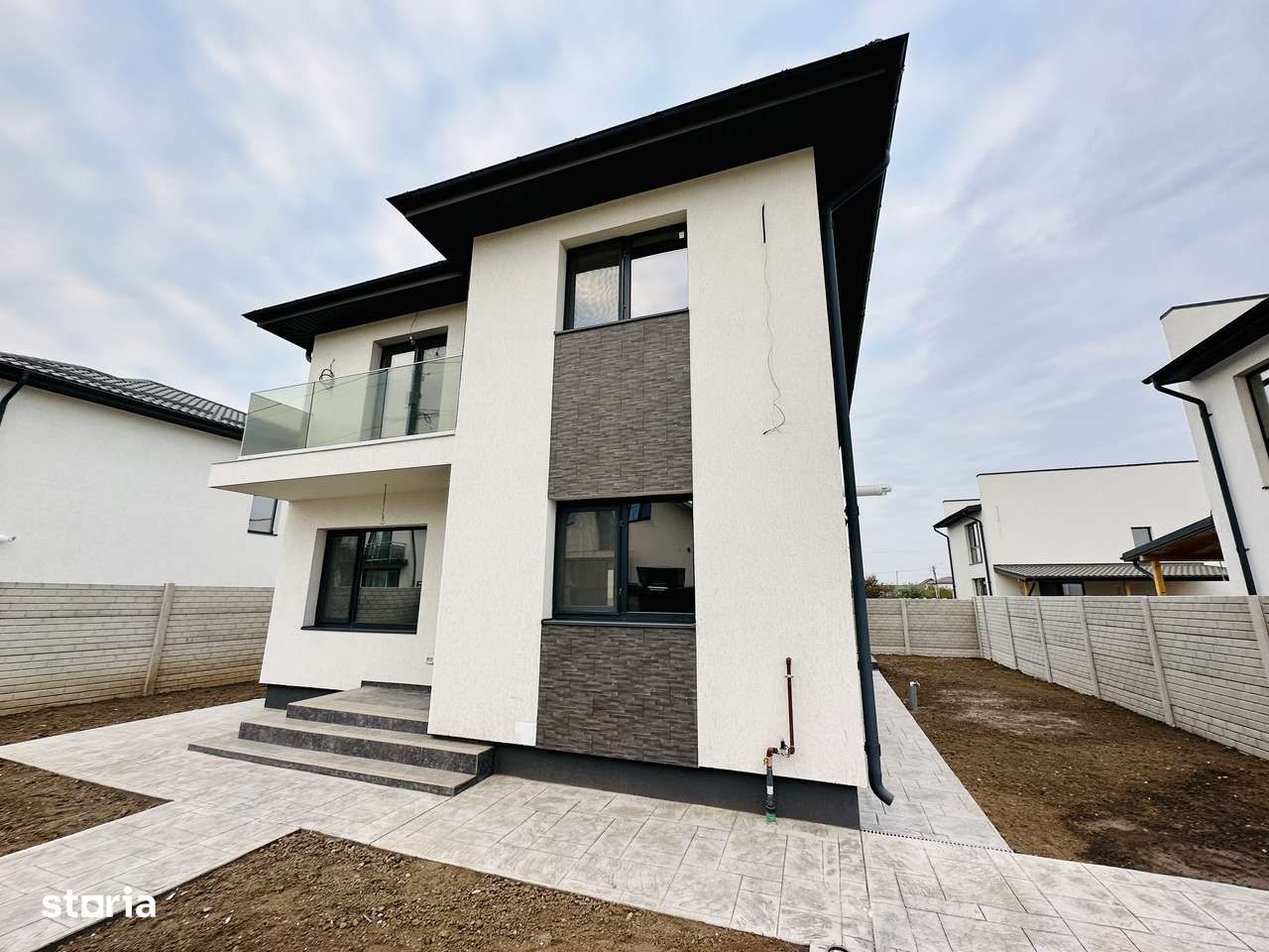 Casa Individuala - 4 Camere 300 mp-  - Comuna Berceni- La 163.900-1