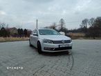 Volkswagen Passat 1.6 TDI Comfortline - 3