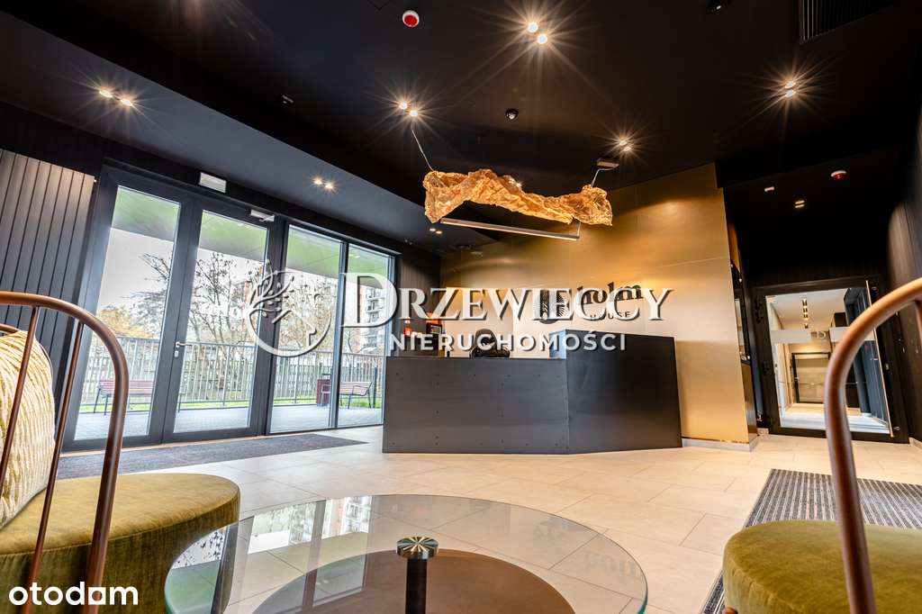 Wyjątkowy apartament z widokiem na Warszawę-5