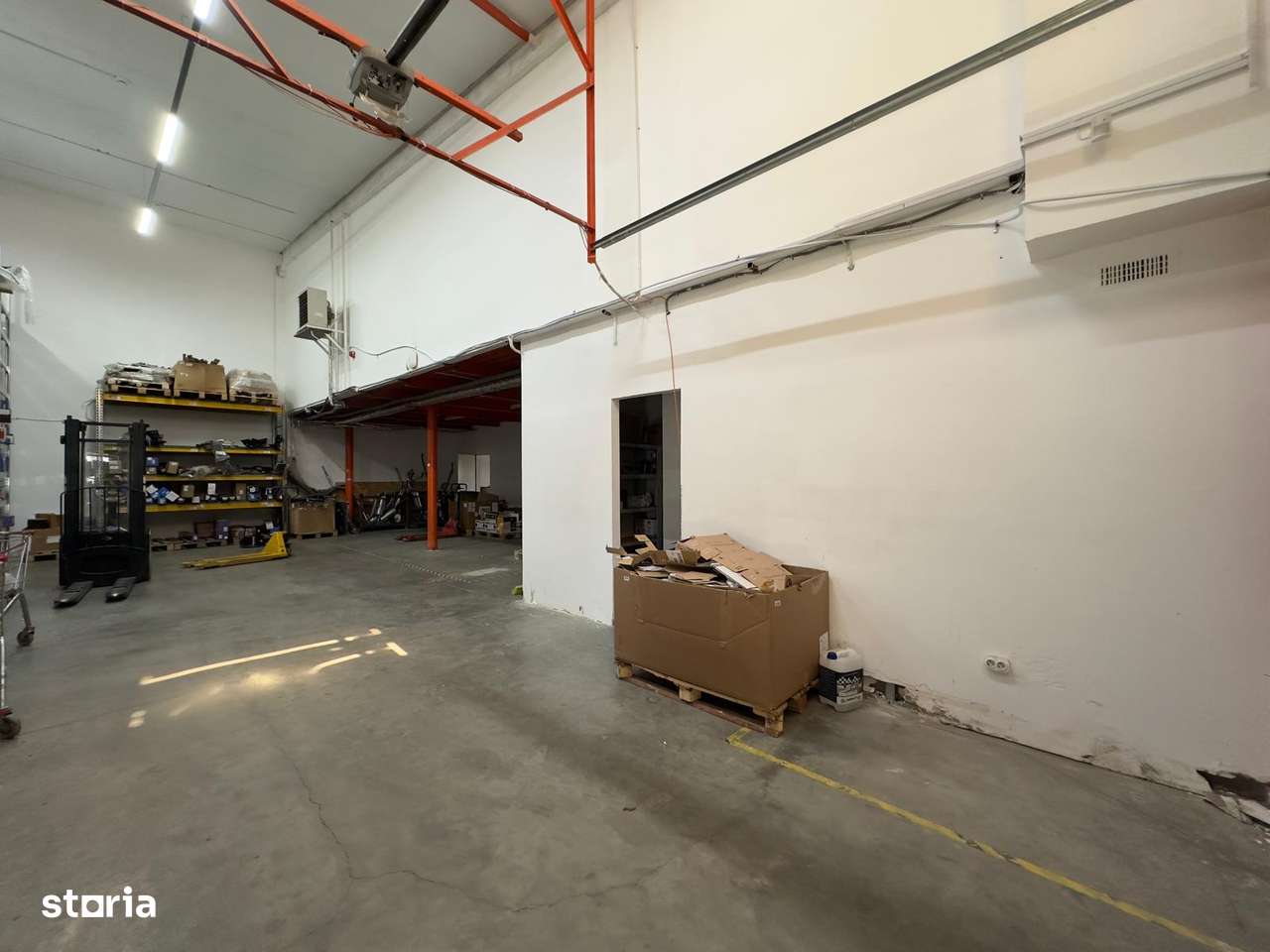 Hala si birouri, de la 220mp la 370mp, zona Mall Moldova - Imagine principală: 5/15