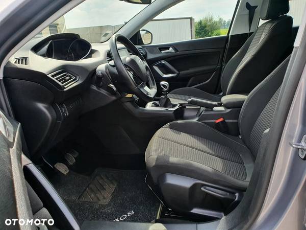 Peugeot 308 1.2 PureTech GPF Allure S&S - 23