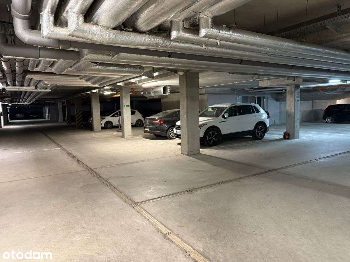 Miejsce Postojowe 18 m²  I Wrocław Centrum-9