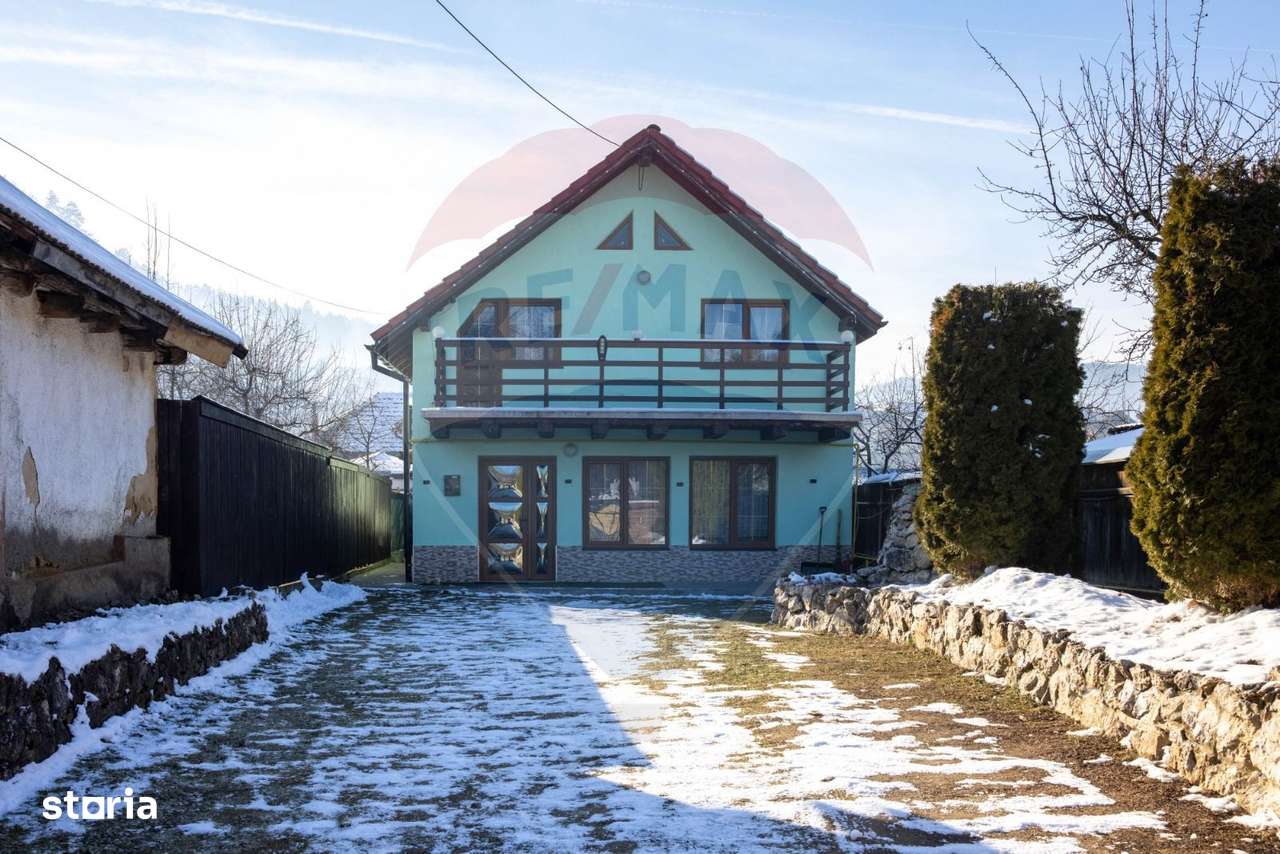 Casă individuala cu 6 camere - Imagine principală: 2/20