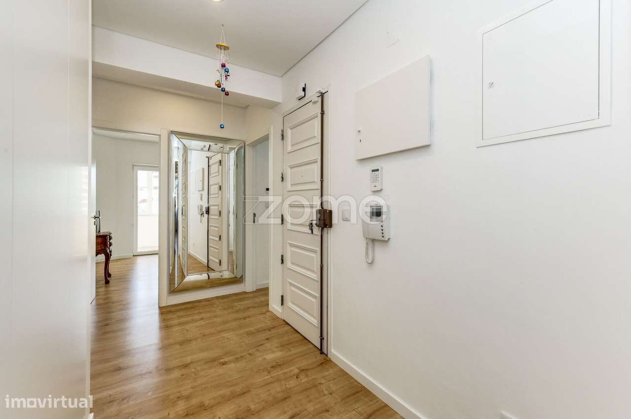 T3 PARA ARRENDAR COM VISTA PARA O CRISTO REI - Grande imagem: 5/29