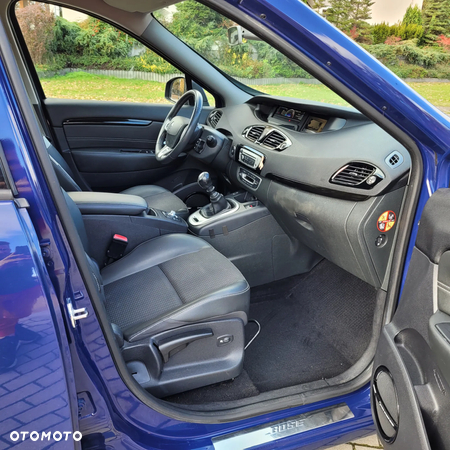 Renault Grand Scenic ENERGY TCe 115 Bose Edition - 20