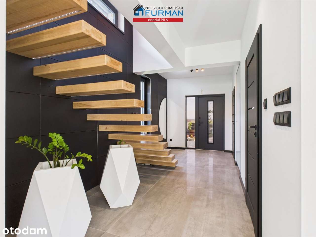 Nowoczesny dom na dużej działce 3800 m² pod Piłą - Pełny obrazek: 5/20